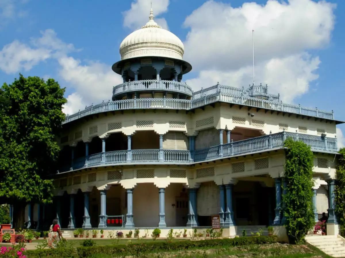 Anand Bhawan Museum