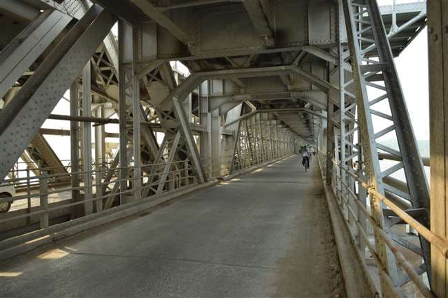 Old Yamuna Bridge Prayagraj